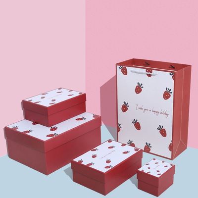 Contenitore di regalo di lusso del rossetto del modello della fragola che imballa per il giorno di biglietti di S. Valentino