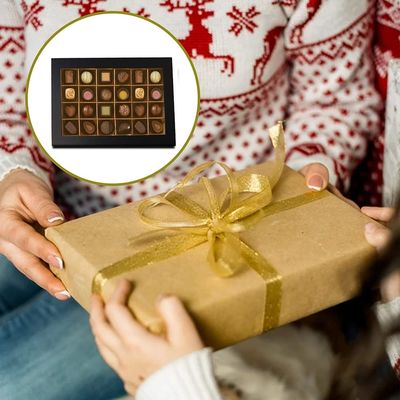 24 contenitori di regalo dolci del cioccolato su ordinazione delle cavità che imballano con la finestra