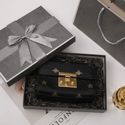 Contenitore di regalo su misura di rettangolo di colore di Pantone grande con il contenitore di regalo della sciarpa dei coperchi