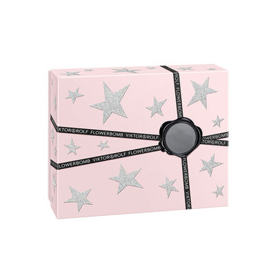 Coperchio in due pezzi rosa fuori dai contenitori di regalo del profumo con un'inserzione di 2 cavità