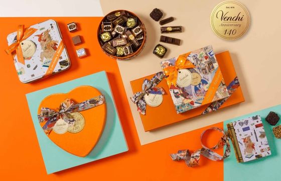Contenitori d'imballaggio di regalo del cioccolato del diametro 14cm di colore di Pantone da tasca